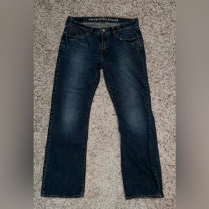 EUC! American Eagle Men's Low Rise Boot Cut Dark Wash Jeans - Sz 34 x 34
